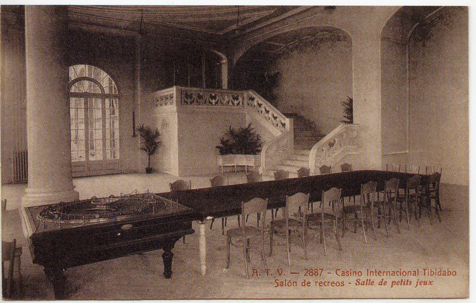 Oude roulettetafel in een Catalaans casino (1909)